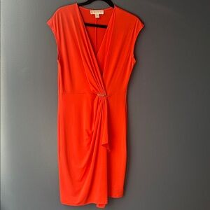 MICHAEL KORS sleeveless womens dress size large orange v neck like new